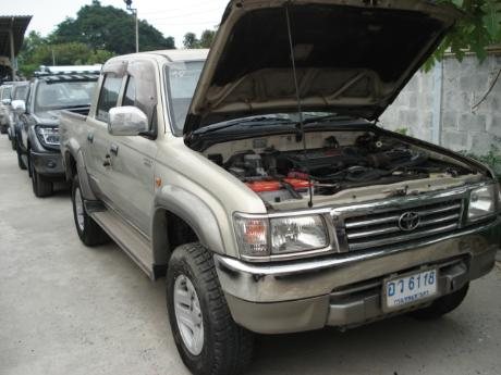 Toyota Hilux Tiger EFI 2000 to 2001 from Thailand's largest Toyota Hilux Tiger exporter - Jim Autos Thailand
